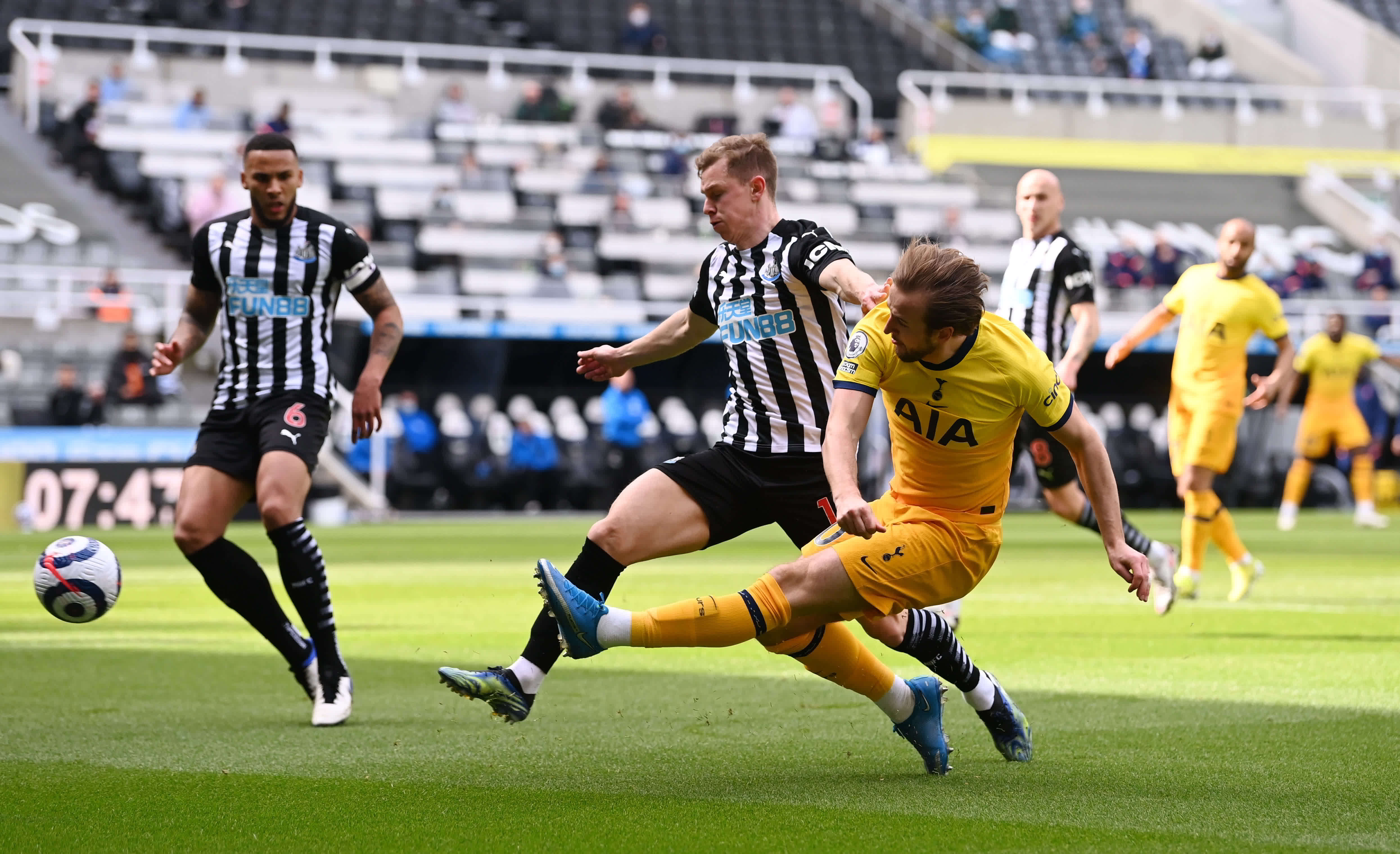 一个值得关 一个值得关