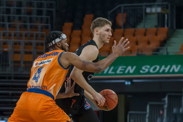 练过程尤其 练过程尤其